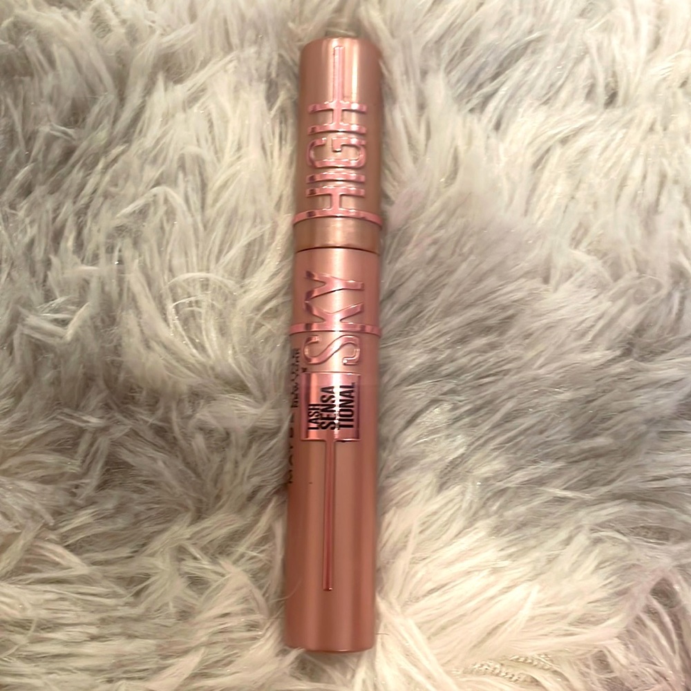MAYBELLINE SKY HIGH MASCARA 💄💋